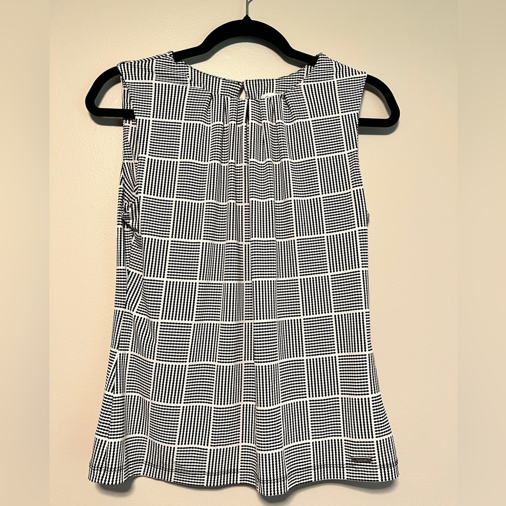 Black and White Checkered Sleeveless Top
